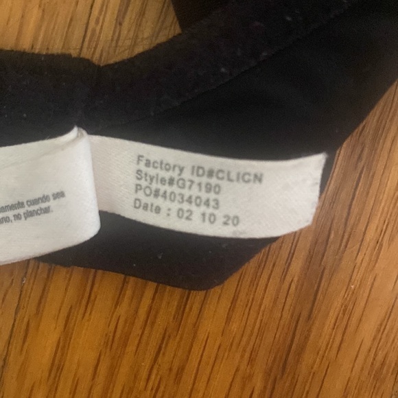 On Gossamer Next to Nothing Micro Wireless Black Bra, 34B, Style G7190 Nordstrom - Picture 11 of 11